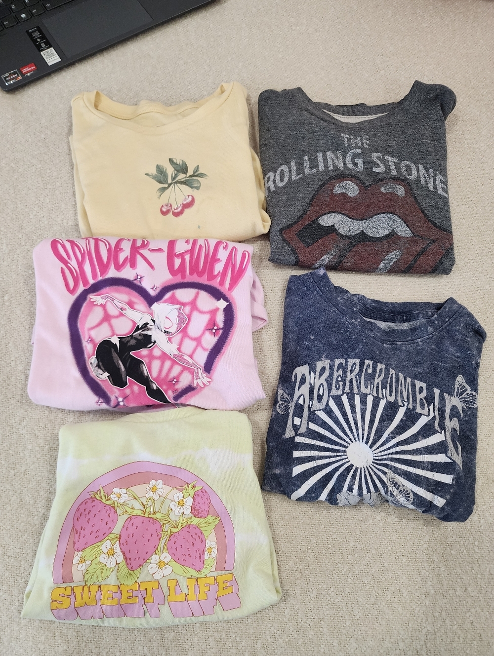 Girls Set Of  5 Graphic Tee Bundle